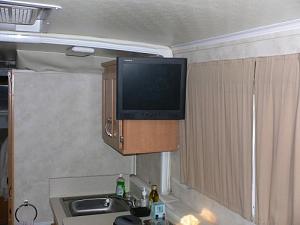 Click image for larger version

Name:	Hanging TV far small.JPG
Views:	1408
Size:	24.6 KB
ID:	1517