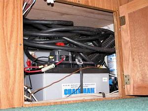Click image for larger version

Name:	Cluttered end cabinet2.JPG
Views:	226
Size:	30.4 KB
ID:	573
