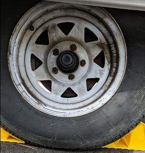 Click image for larger version

Name:	tire1.JPG
Views:	58
Size:	108.5 KB
ID:	17944