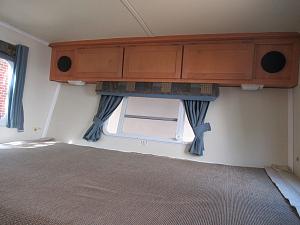 Click image for larger version

Name:	04 Front bed.JPG
Views:	19
Size:	5.70 MB
ID:	18972