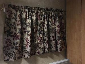 Click image for larger version

Name:	new camper curtain pic 2 (2).jpg
Views:	227
Size:	103.2 KB
ID:	14512